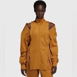 ✨Host pick✨NWT Adidas x Ivy Park Track Snap button Jacket in Mesa.